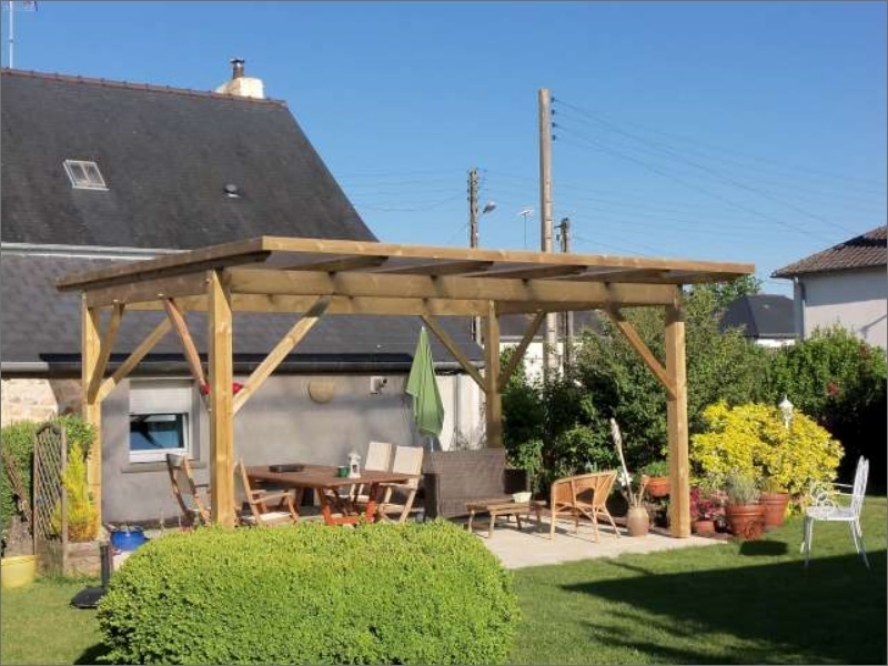 pergola-pin-traite-coeur-ouvert