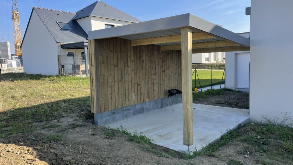 creation-carport-bois-argentre-du-plessis-1