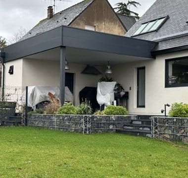 Création d'un carport en bois à St-Berthevin